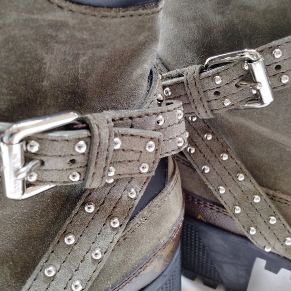 Louis Vuitton Boots Women Browns Suede 610-082325 - Picture 6 of 8
